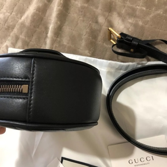Gucci Belt Bag - Picture 6 of 7